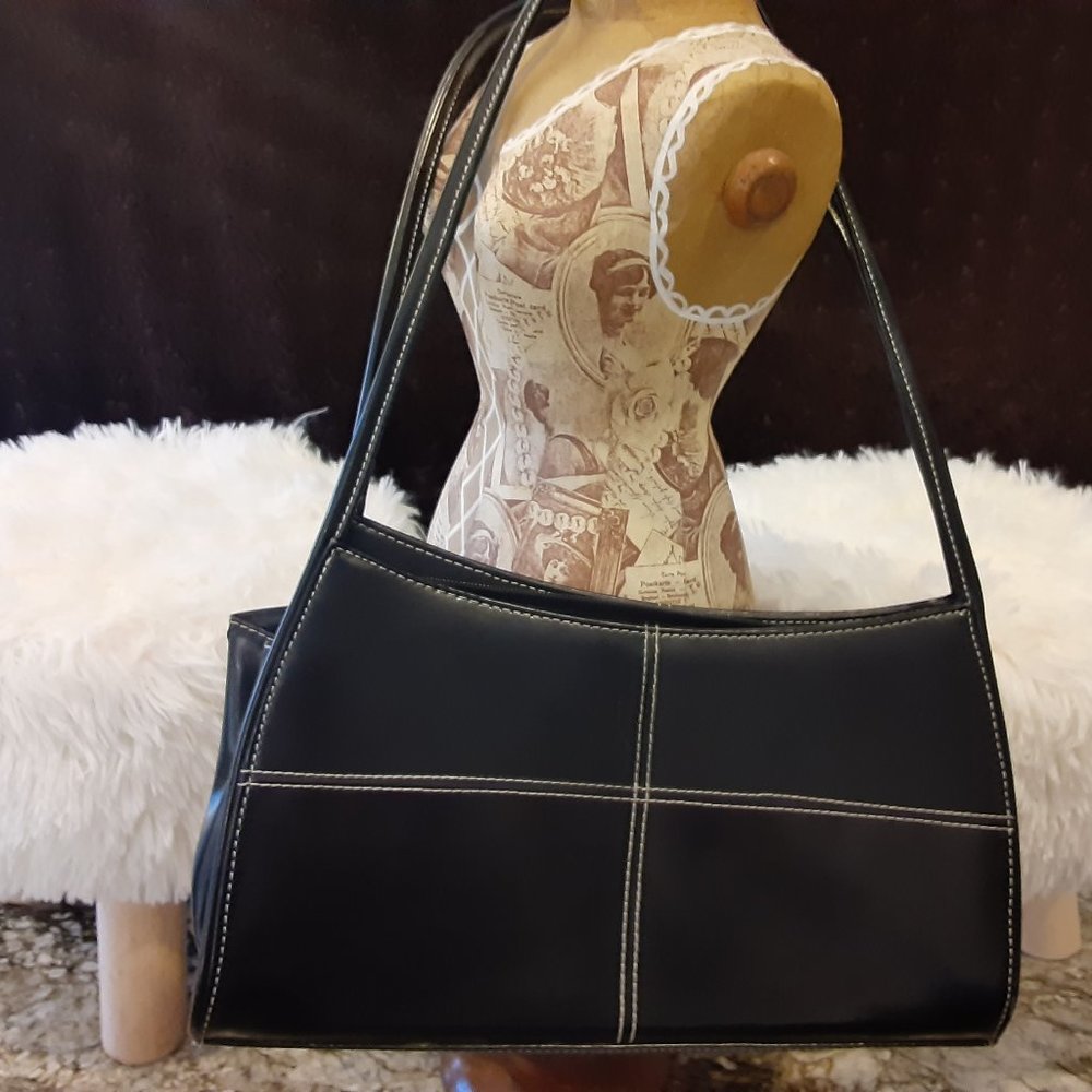 Black Leather Stitch Handbag with small shoulder straps.